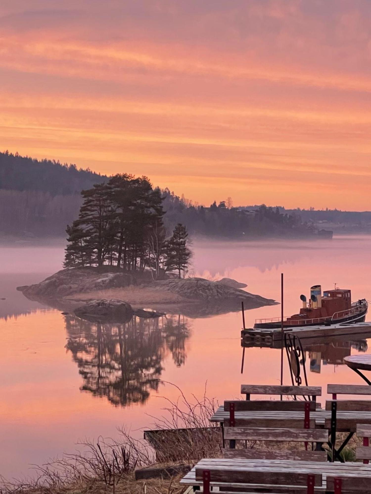 Hyttelaven Pa Furuholmen Sarpsborg Kültér fotó